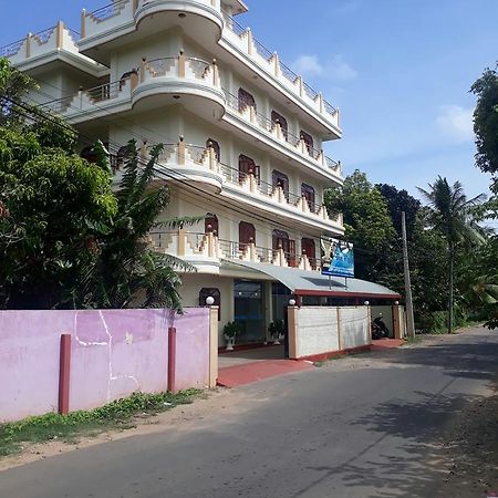 Hotel Blue Whale Τζάφνα Εξωτερικό φωτογραφία