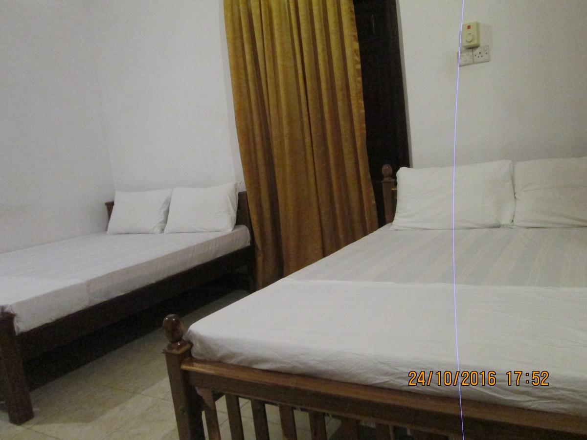 Hotel Blue Whale Τζάφνα Εξωτερικό φωτογραφία