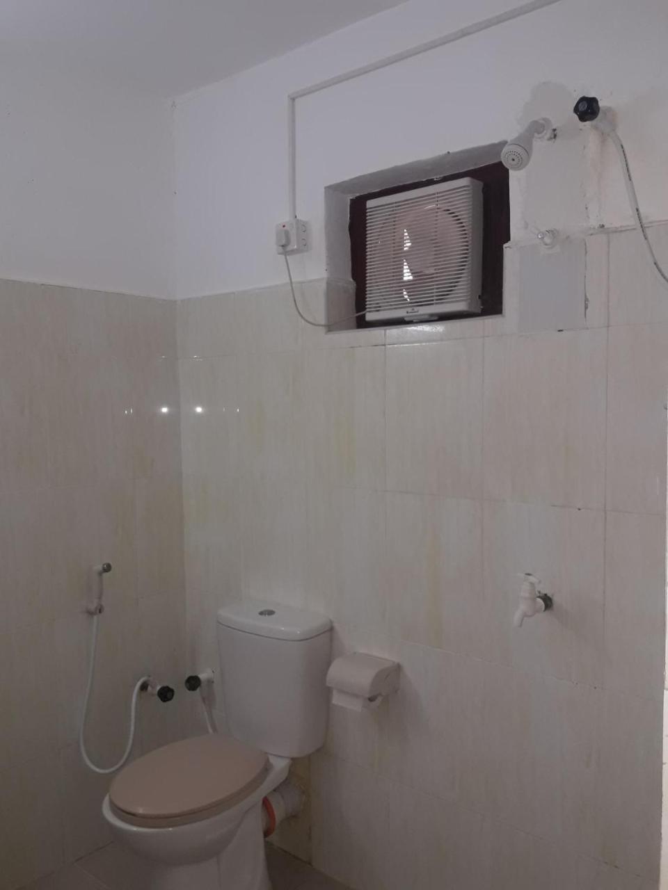 Hotel Blue Whale Τζάφνα Εξωτερικό φωτογραφία